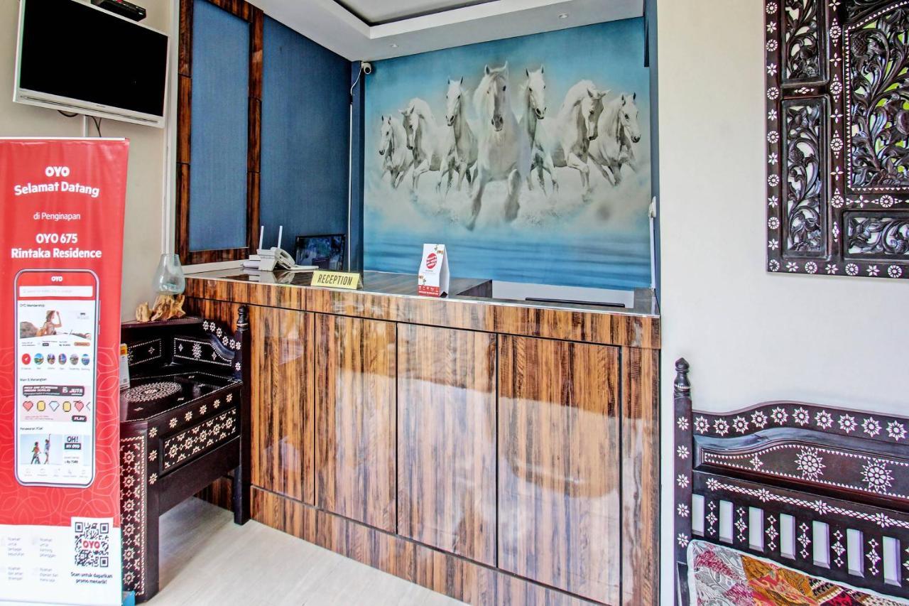 Capital O 91384 Rintaka Residence Senggigi Exterior foto